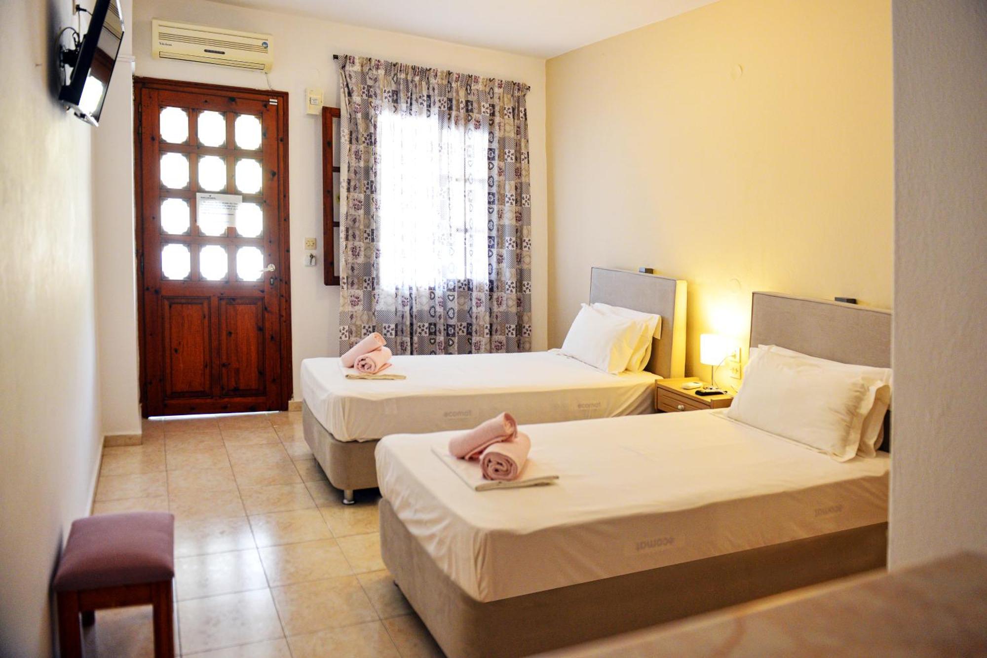 Hotel Marina Kolios Екстер'єр фото